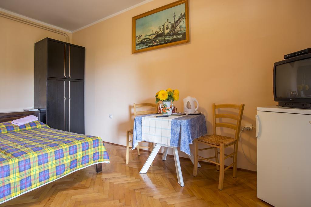 Guest House Nada 392 Пула Екстер'єр фото